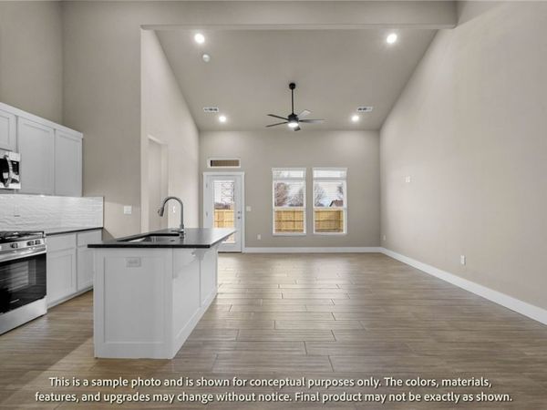 1931 Lapis Avenue , Centerton, AR 72719