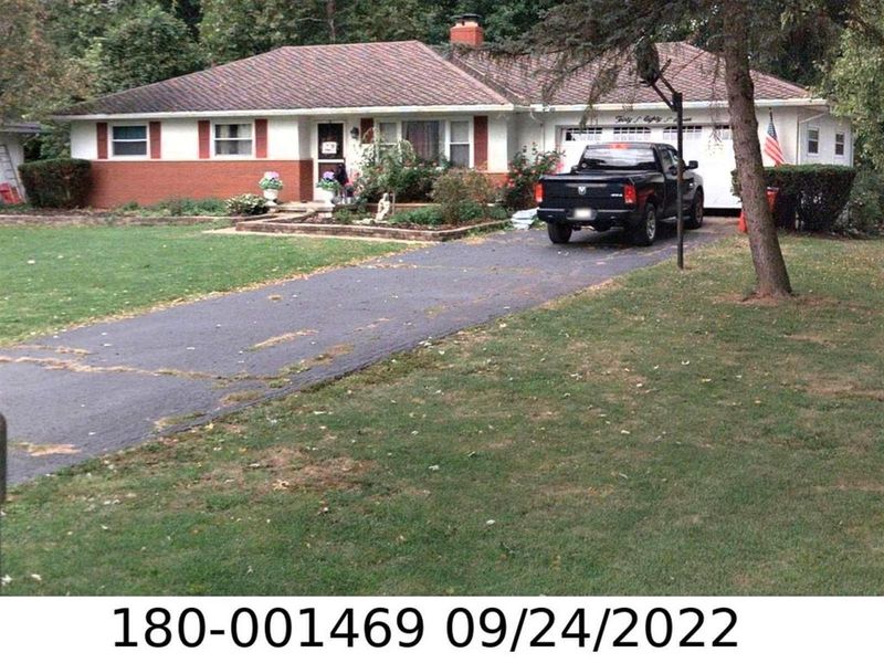 3087 Westwick Road , Columbus, OH 43232 Photo 1