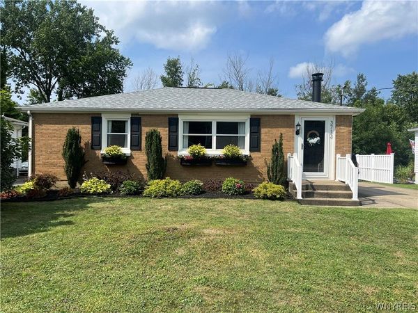 3712 Yale Ave Avenue , Hamburg, NY 14075