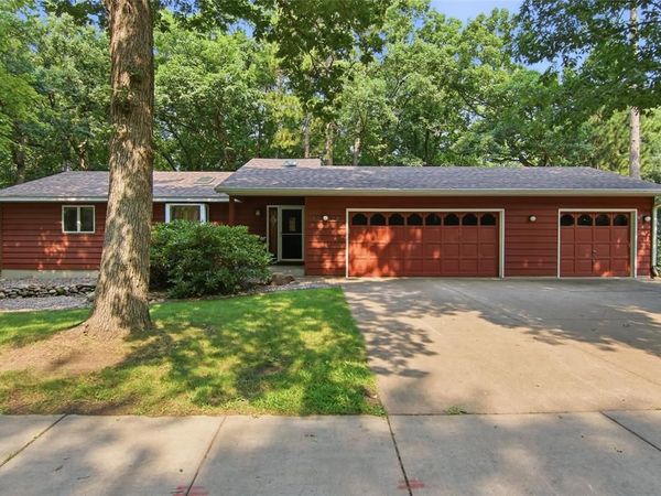 3728 Forest Heights Drive, Eau Claire, WI 54701