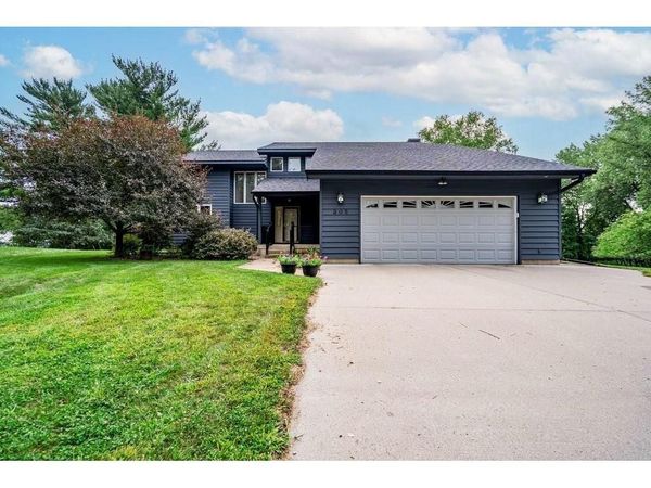503 Grandview Heights Court, Menomonie, WI 54751