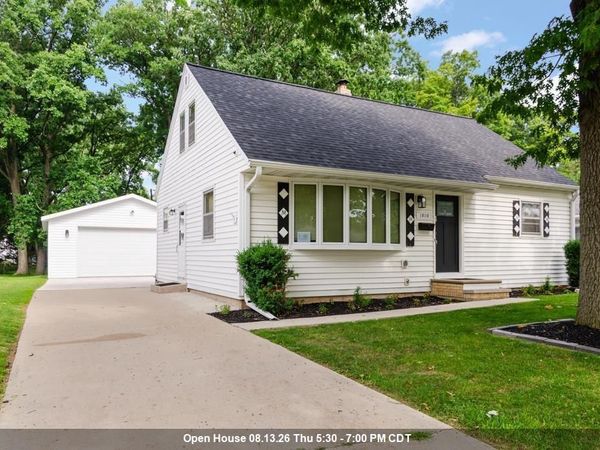 1810 14TH AVENUE, Green Bay, WI 54304