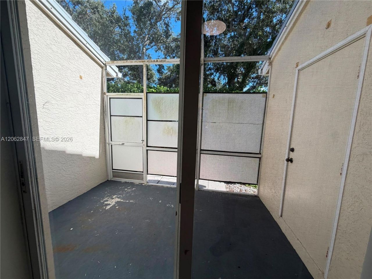 9820 NW 56th Pl, Coral Springs, FL 33076 Photo