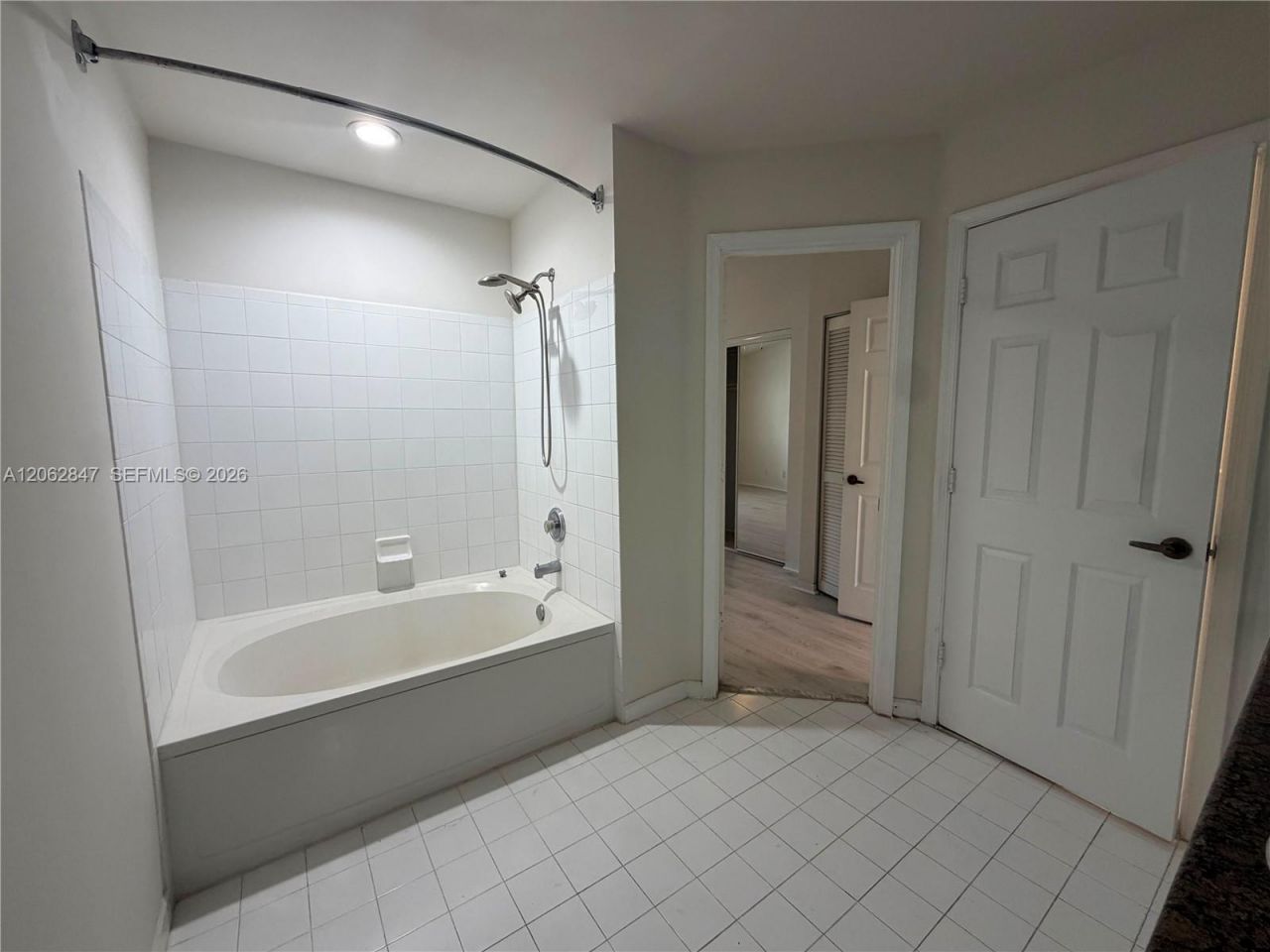 9820 NW 56th Pl, Coral Springs, FL 33076 Photo