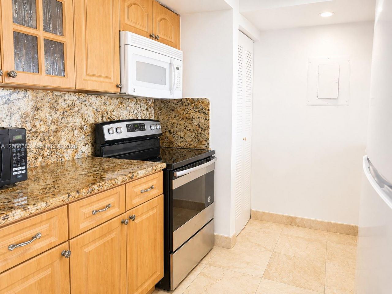 7601 E Treasure Dr , Unit 1924, North Bay Village, FL 33141 Photo