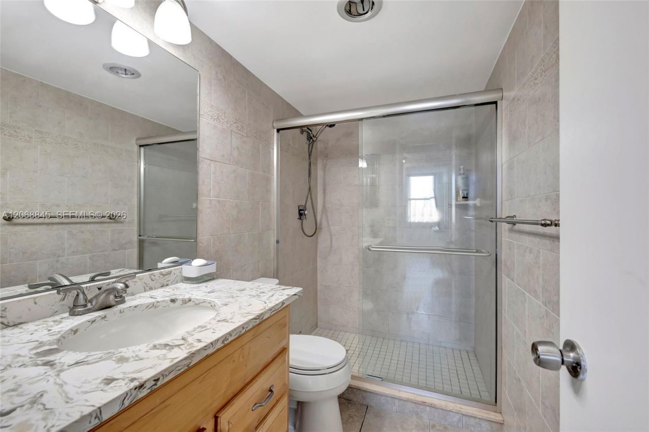 3015 N Ocean Blvd , Unit 6A, Fort Lauderdale, FL 33308 Photo