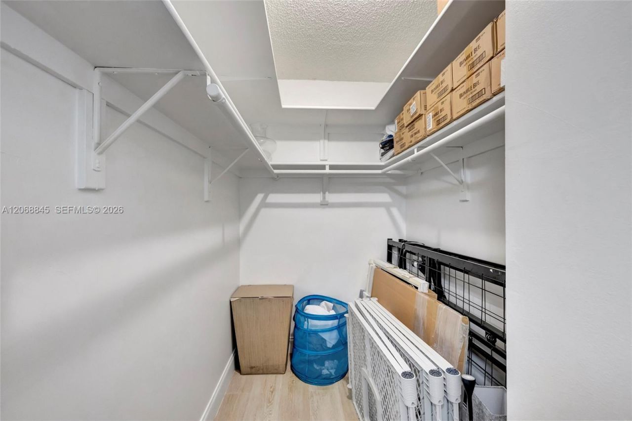 3015 N Ocean Blvd , Unit 6A, Fort Lauderdale, FL 33308 Photo