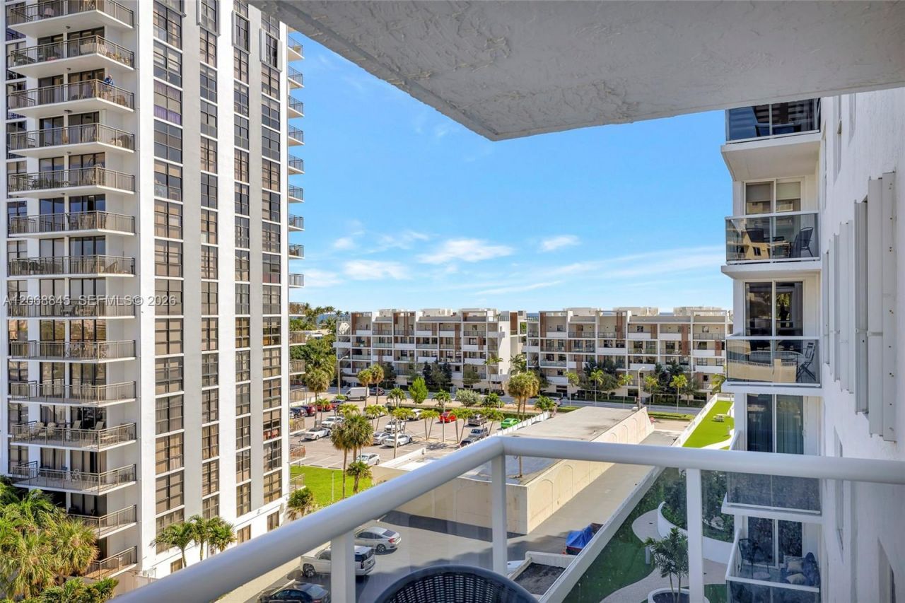 3015 N Ocean Blvd , Unit 6A, Fort Lauderdale, FL 33308 Photo