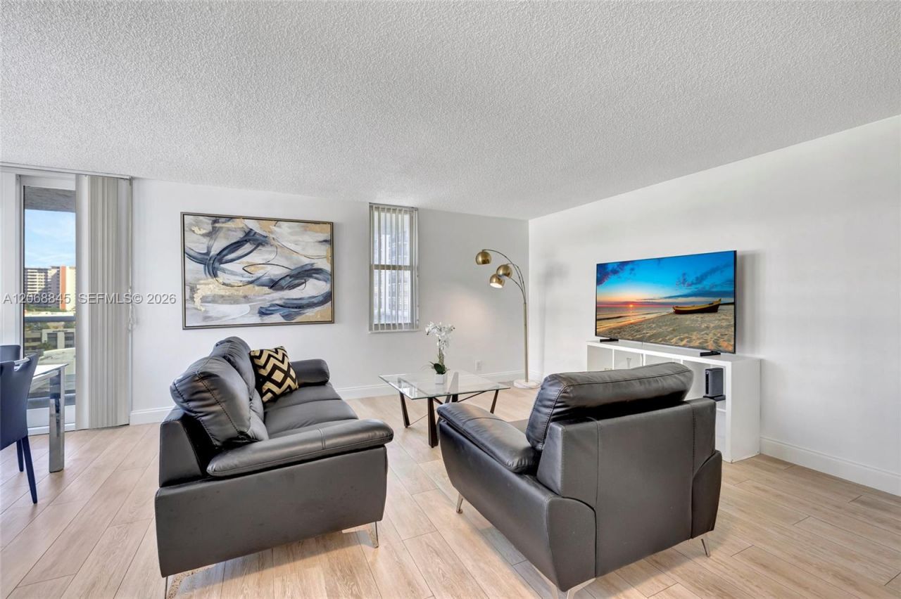 3015 N Ocean Blvd , Unit 6A, Fort Lauderdale, FL 33308 Photo