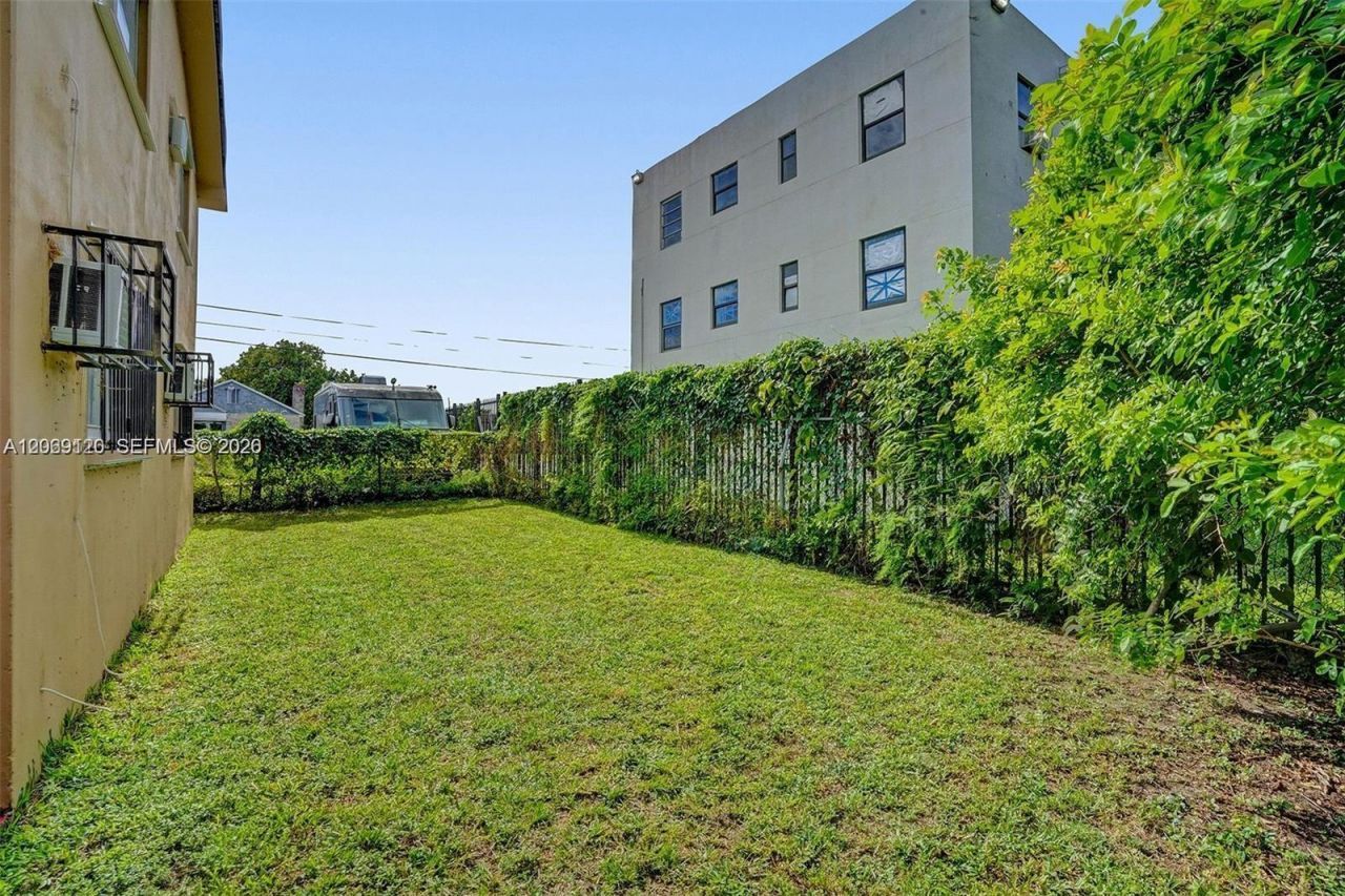 5842 NW 12th Ave , Miami, FL 33127 Photo