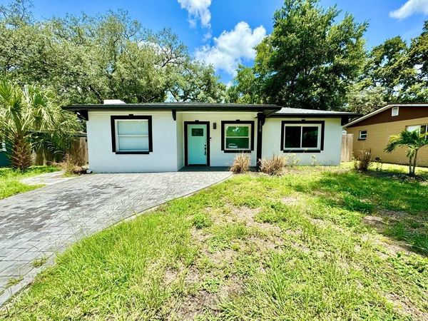 1918 E SHADOWLAWN AVENUE , TAMPA, FL 33610