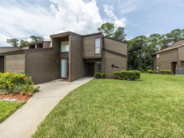 9 SOUTHBURY COURT , Unit 9, PALM COAST, FL 32137