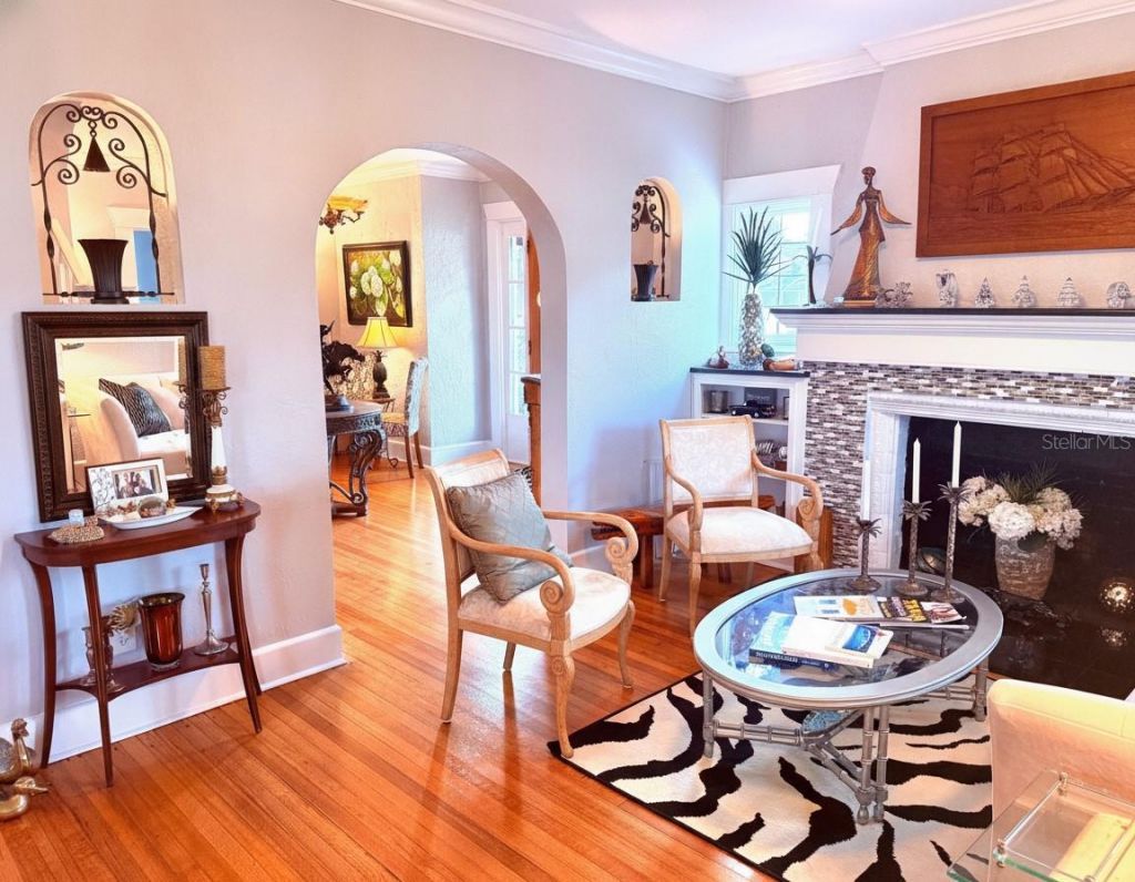 120 Park Street N, Saint Petersburg, FL 33710 Photo