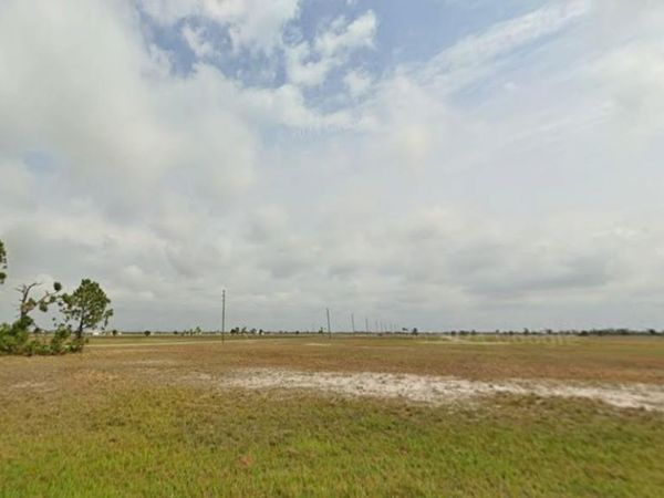 19 MACAW DRIVE , PLACIDA, FL 33946