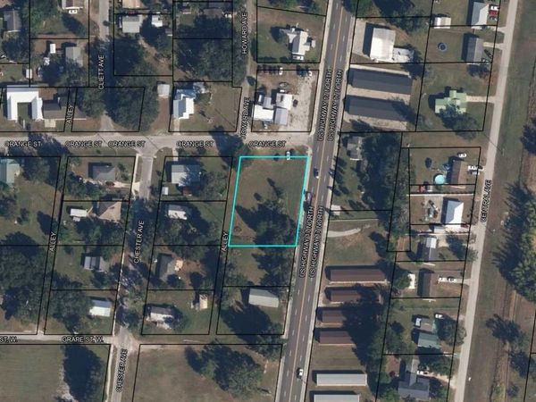109 ORANGE STREET , BOWLING GREEN, FL 33834