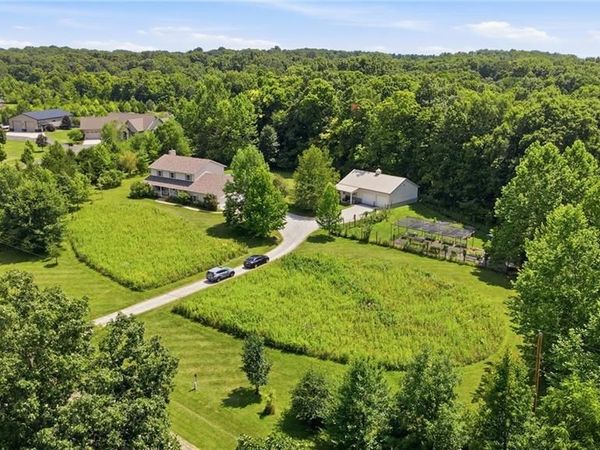 2680 W Charleston Road, Bethel Twp, OH 45371