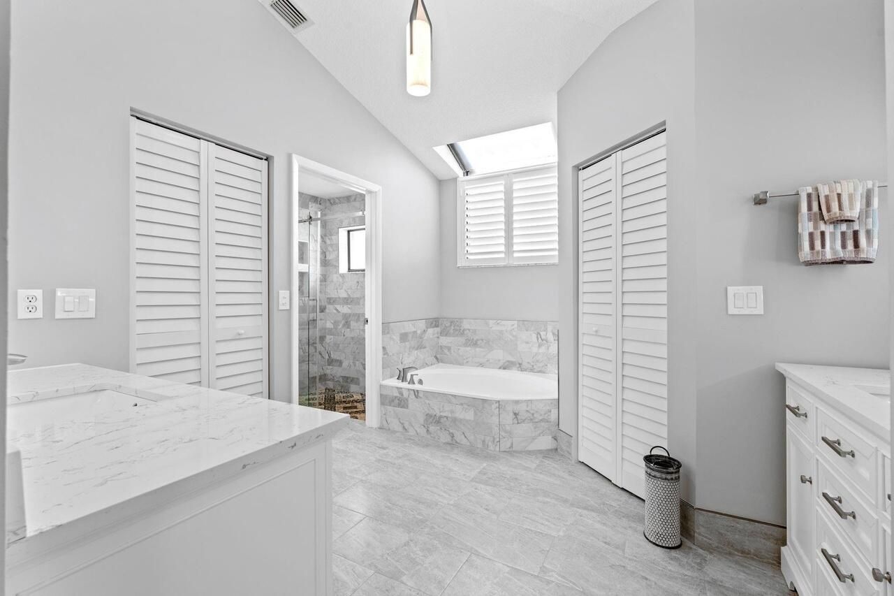 8486 Heather Place, Boynton Beach, FL 33472 Photo