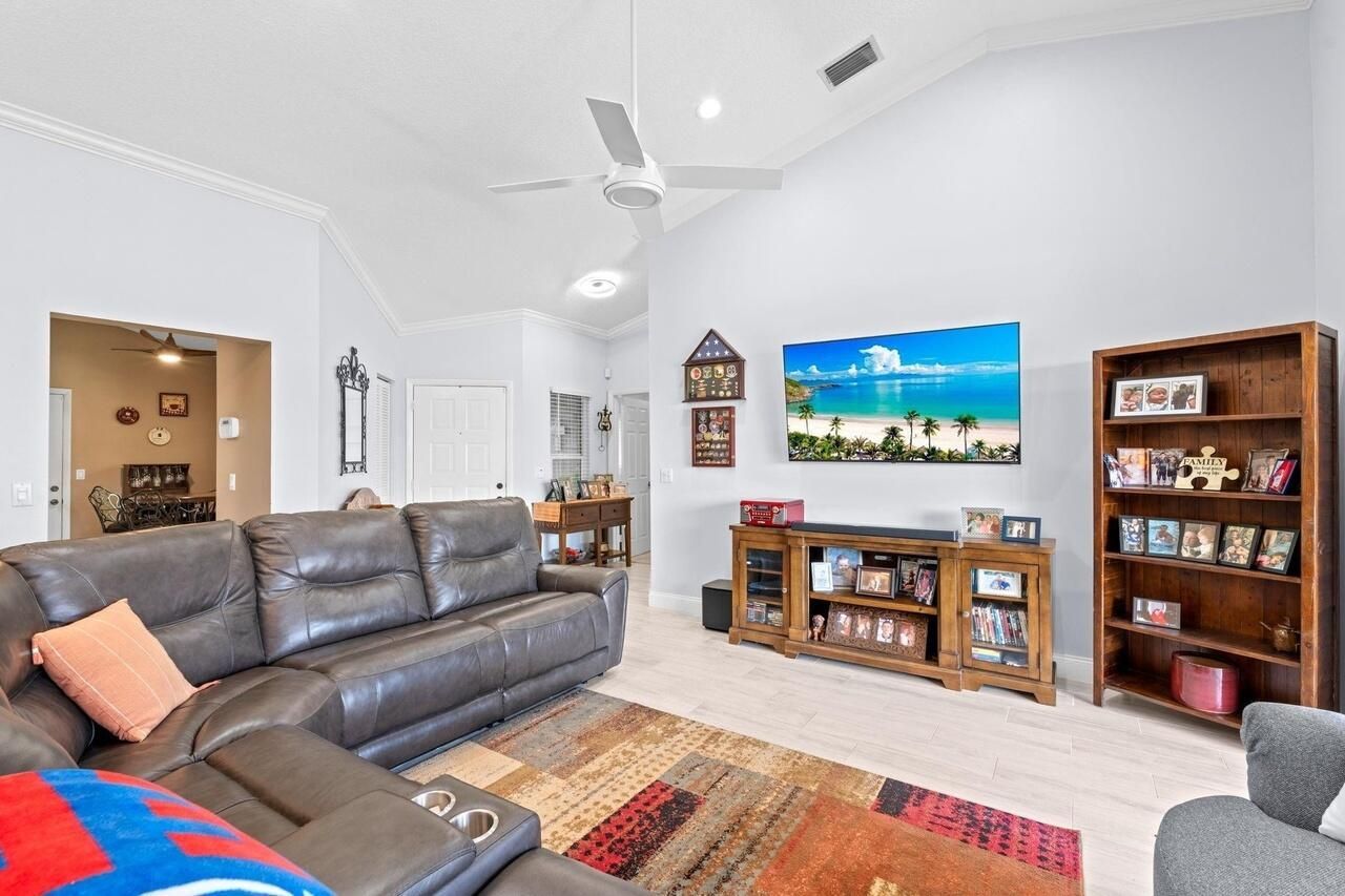 8486 Heather Place, Boynton Beach, FL 33472 Photo
