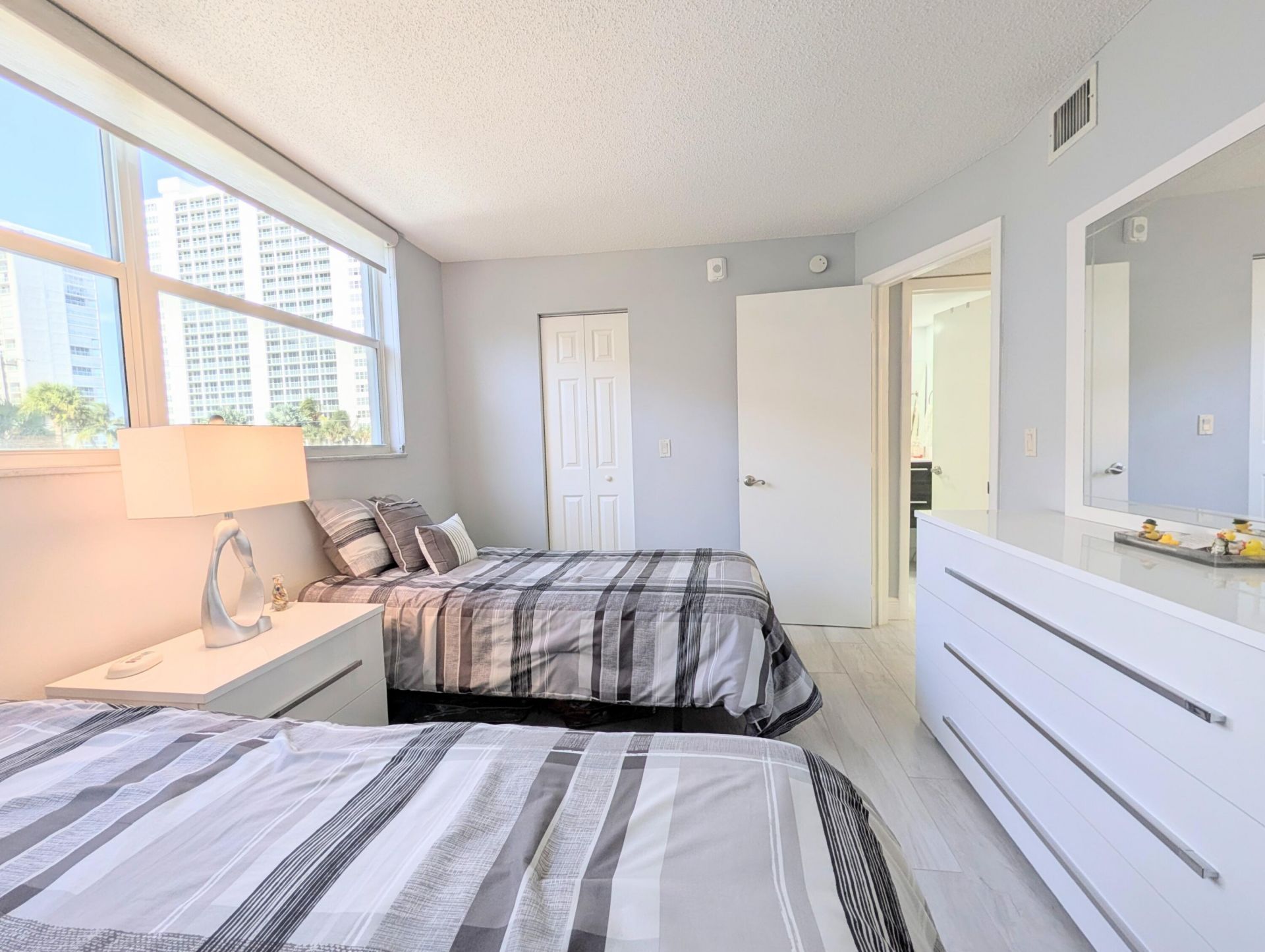 2929 S Ocean Boulevard, Unit 2010, Boca Raton, FL 33432 Photo