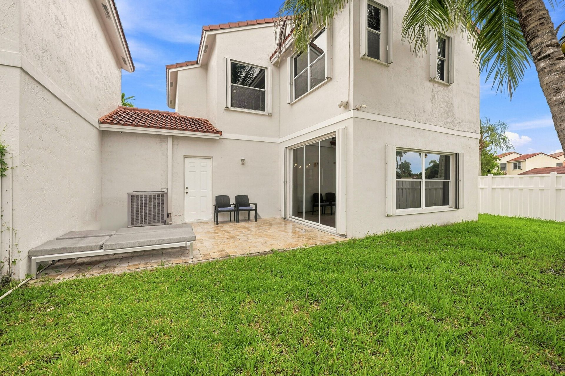 1115 SW 180th Terrace, Pembroke Pines, FL 33029 Photo