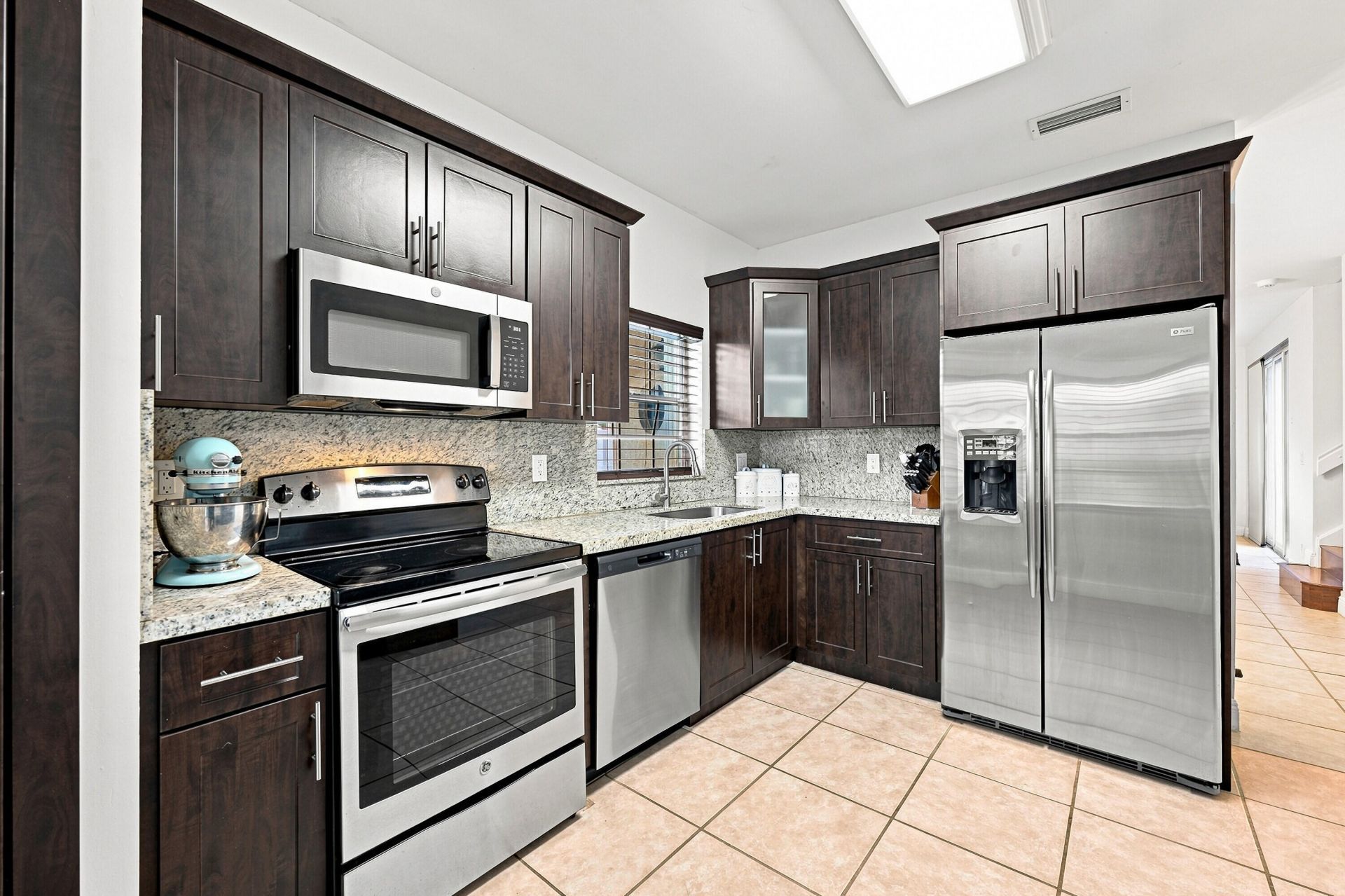 1115 SW 180th Terrace, Pembroke Pines, FL 33029 Photo