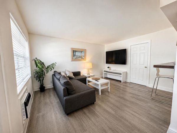 3226 NE 12TH Street, Unit 2, Pompano Beach, FL 33062