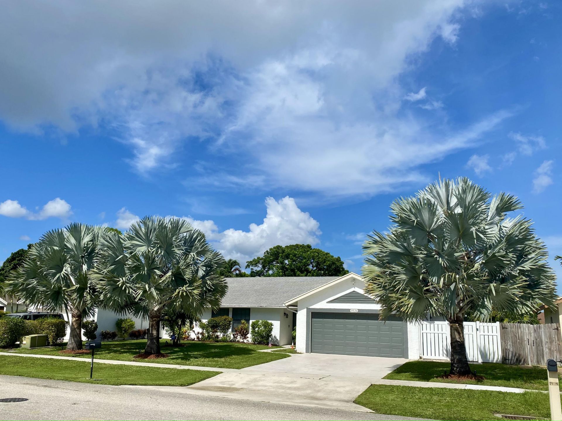 19131 Fairlawn Way, Boca Raton, FL 33434 Photo