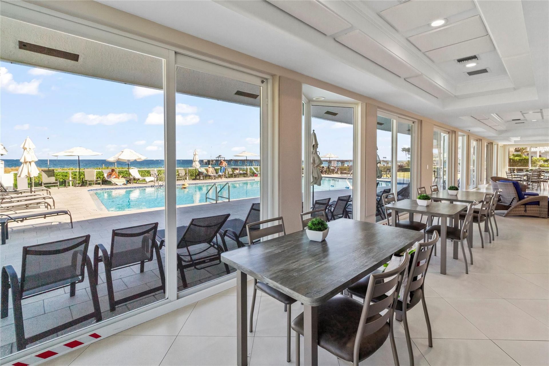 333 NE 21st Avenue, Unit 1108, Deerfield Beach, FL 33441 Photo