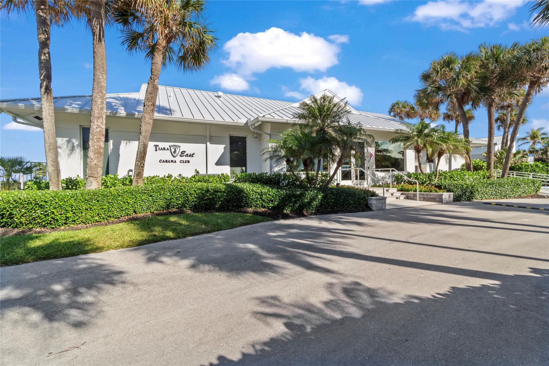 333 NE 21st Avenue, Unit 1108, Deerfield Beach, FL 33441 Photo
