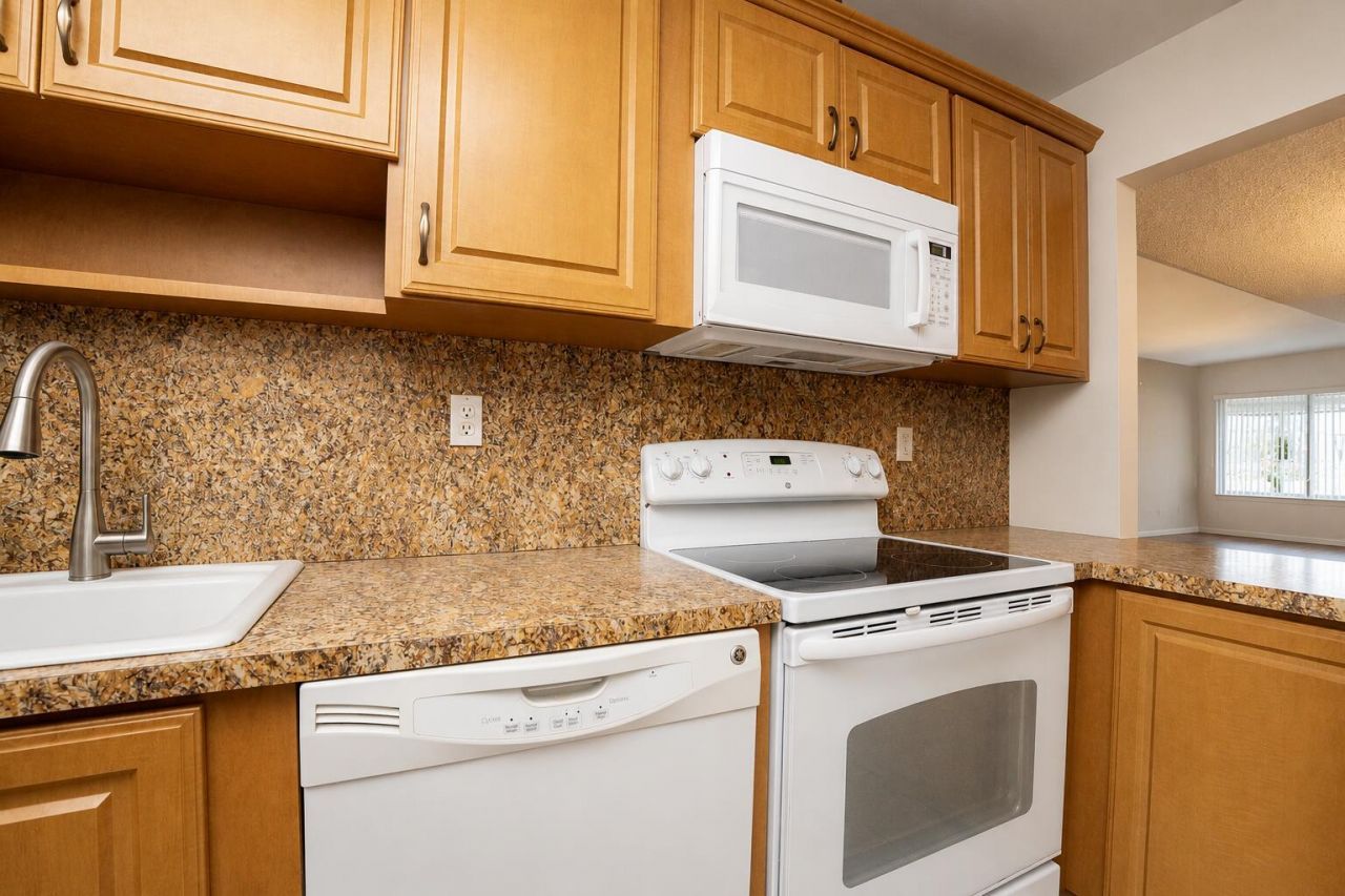 5355 SE Miles Grant Road, Unit 114, Stuart, FL 34997 Photo