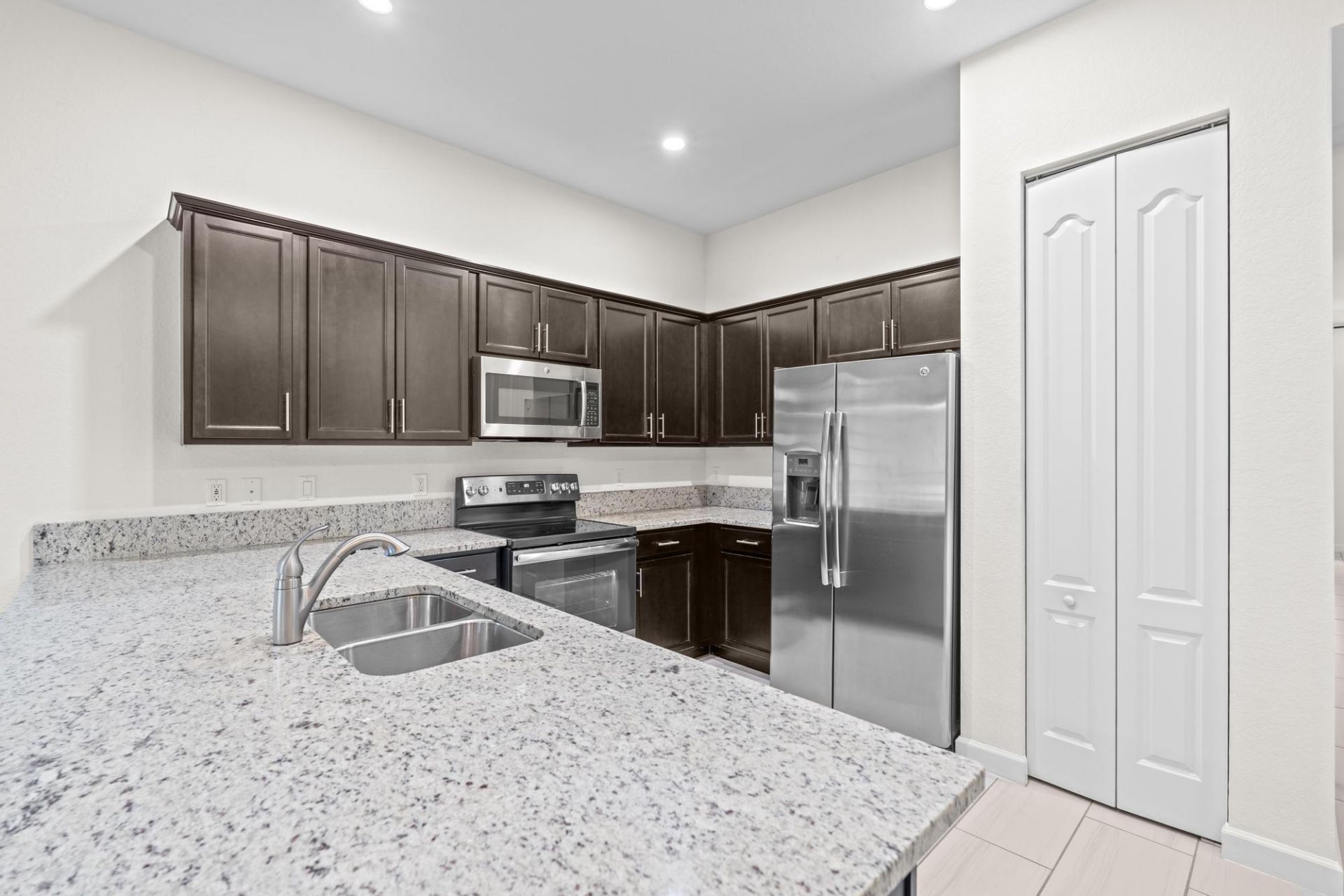 4339 Buena Tara Drive, West Palm Beach, FL 33413 Photo