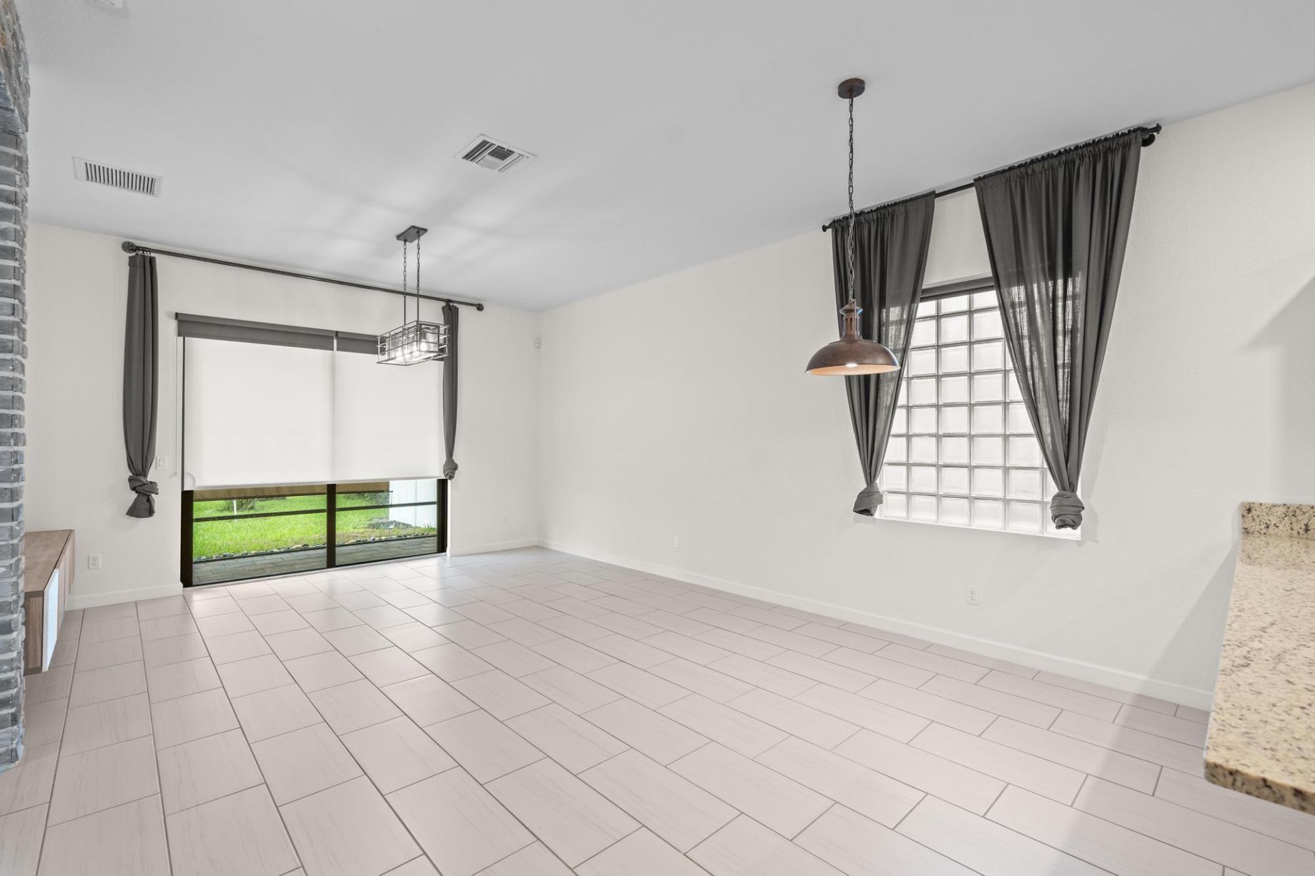 4339 Buena Tara Drive, West Palm Beach, FL 33413 Photo