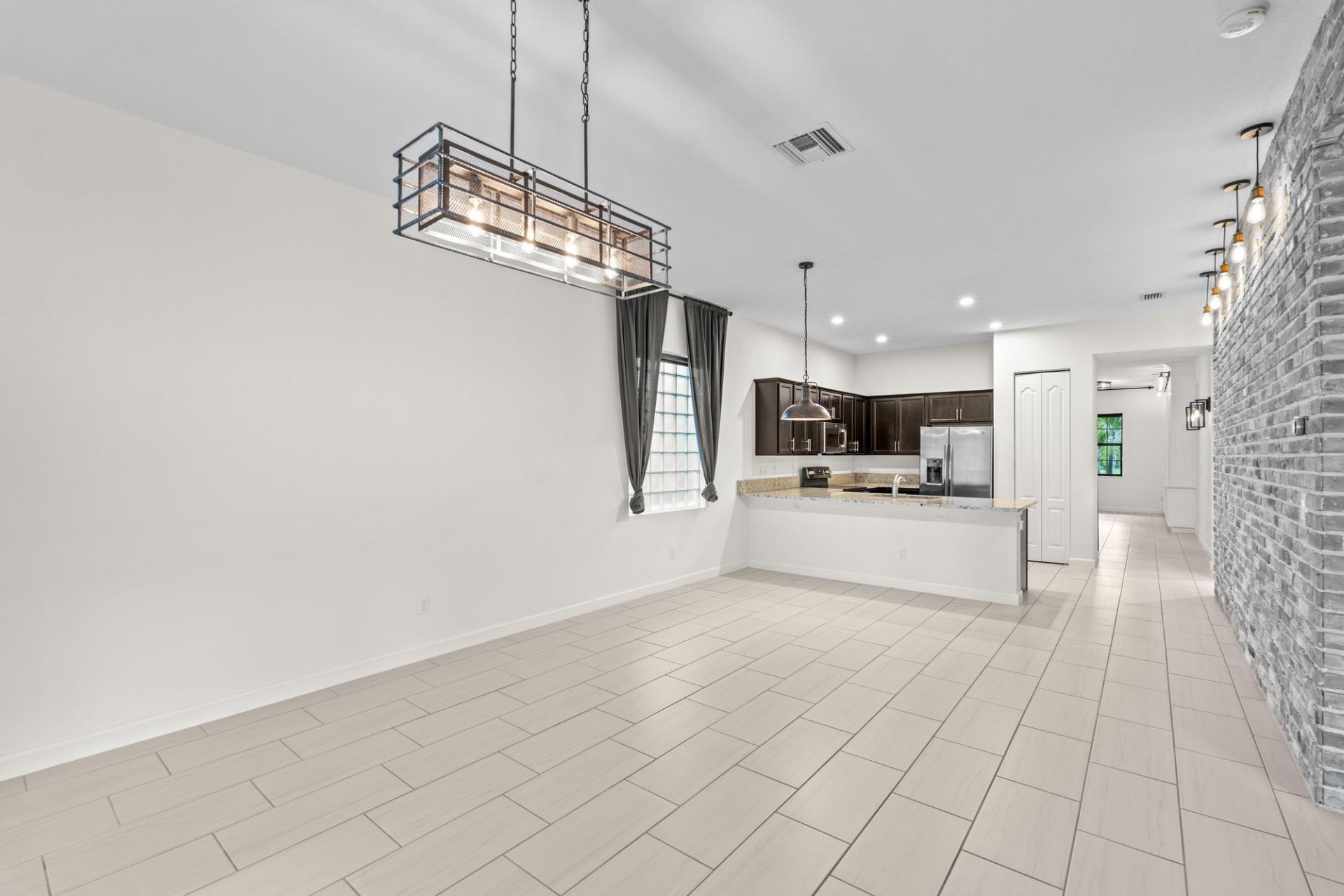 4339 Buena Tara Drive, West Palm Beach, FL 33413 Photo