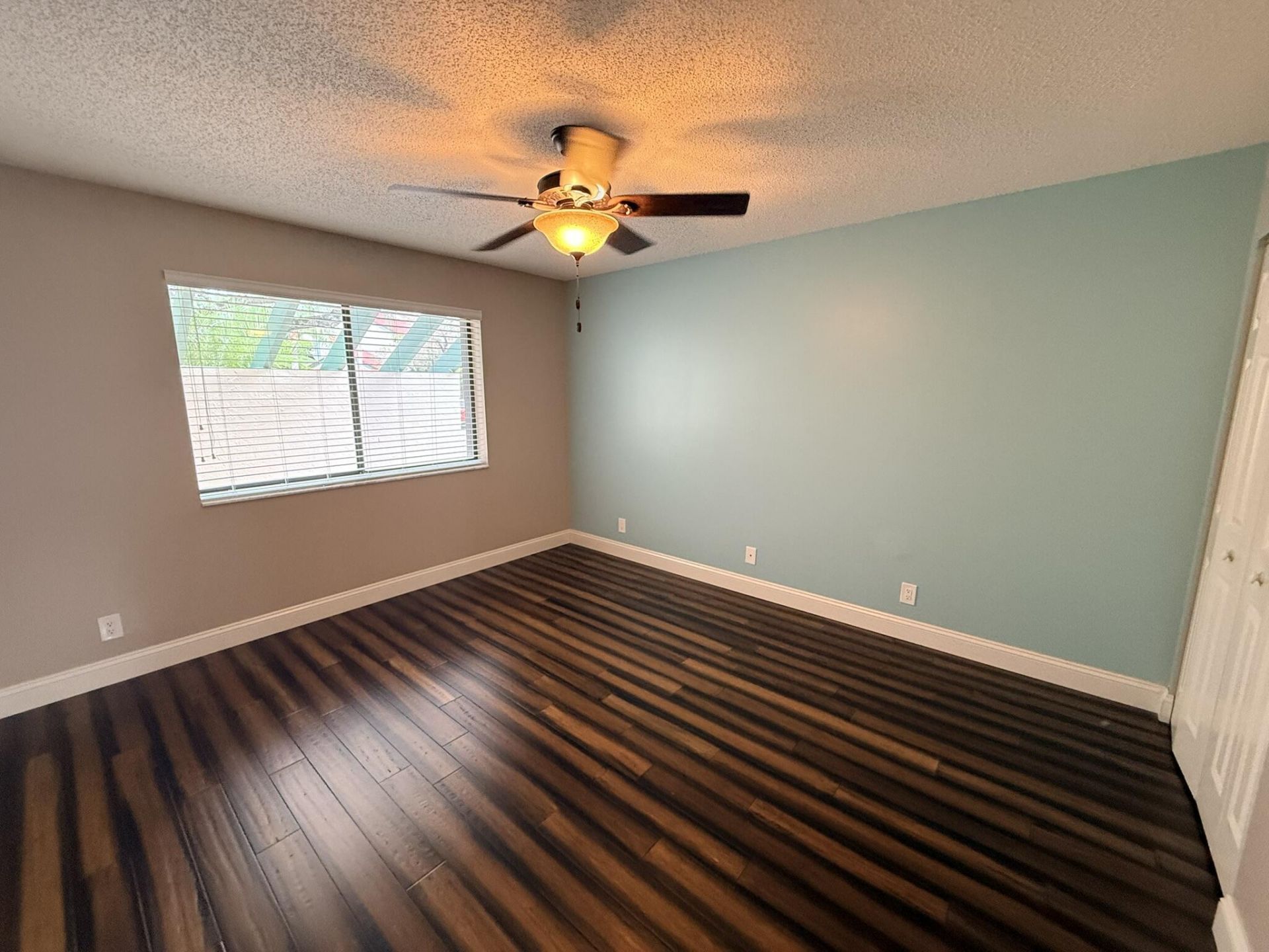 24 Lexington Lane W, Unit A, Palm Beach Gardens, FL 33418 Photo