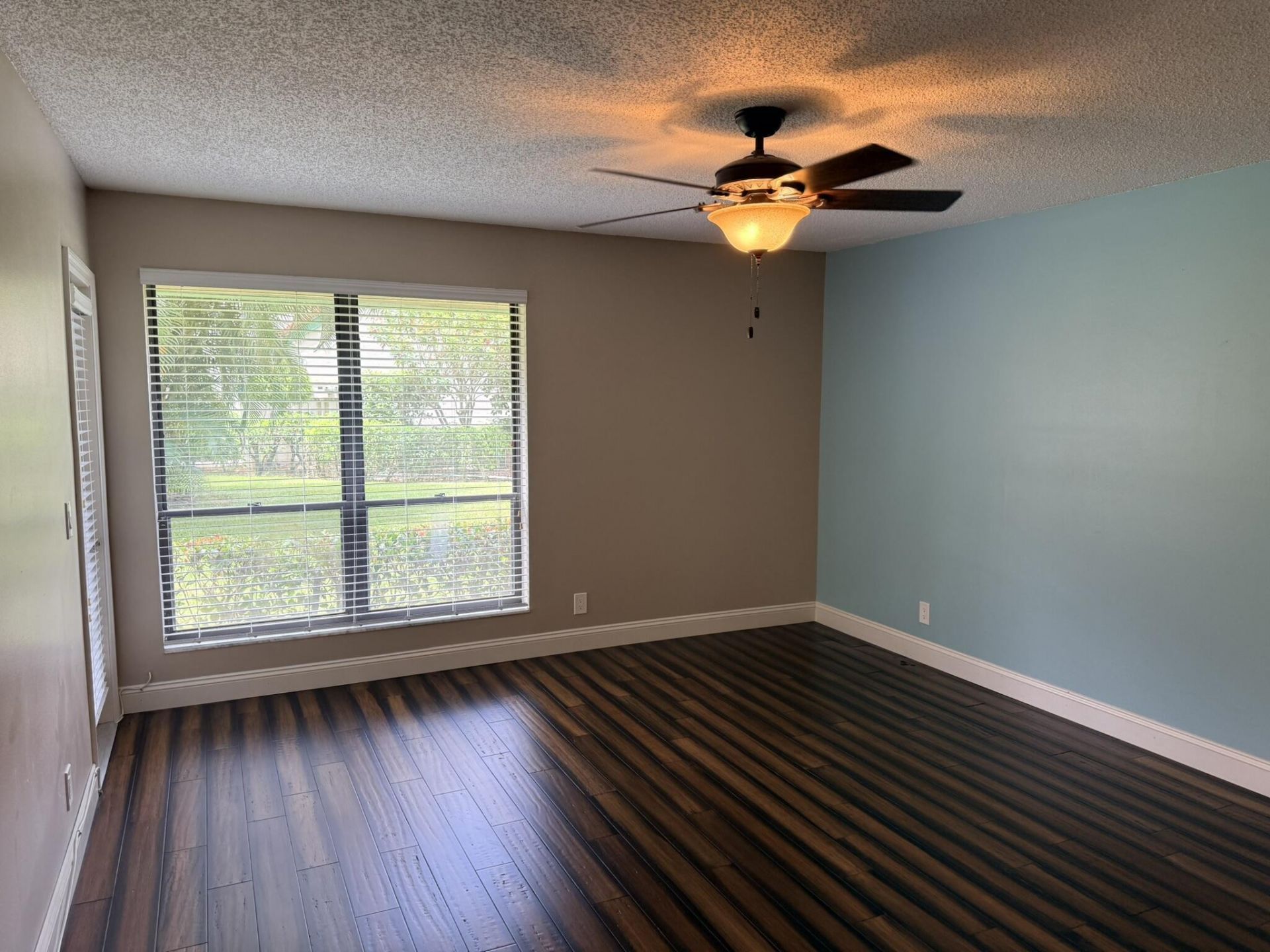 24 Lexington Lane W, Unit A, Palm Beach Gardens, FL 33418 Photo