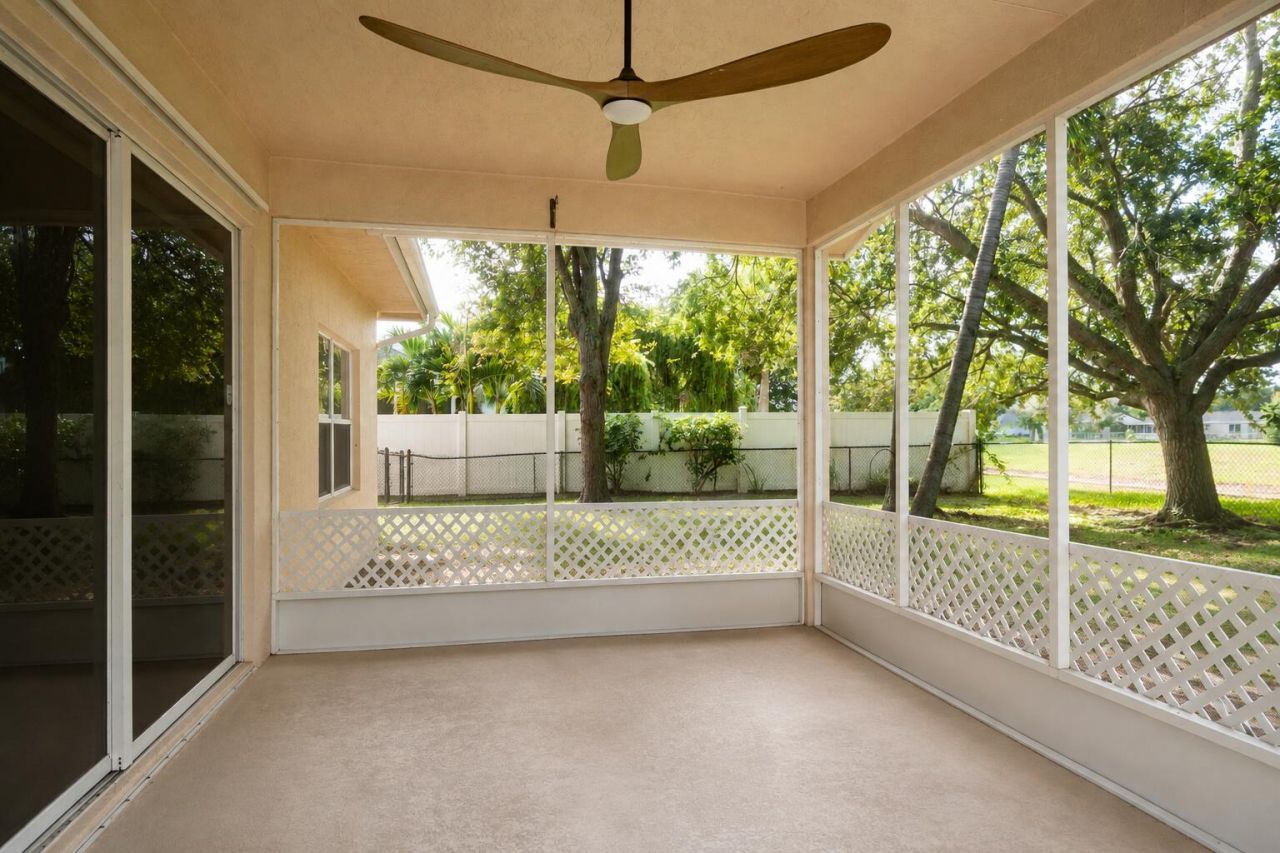 610 SW College Park Road, Port Saint Lucie, FL 34953 Photo