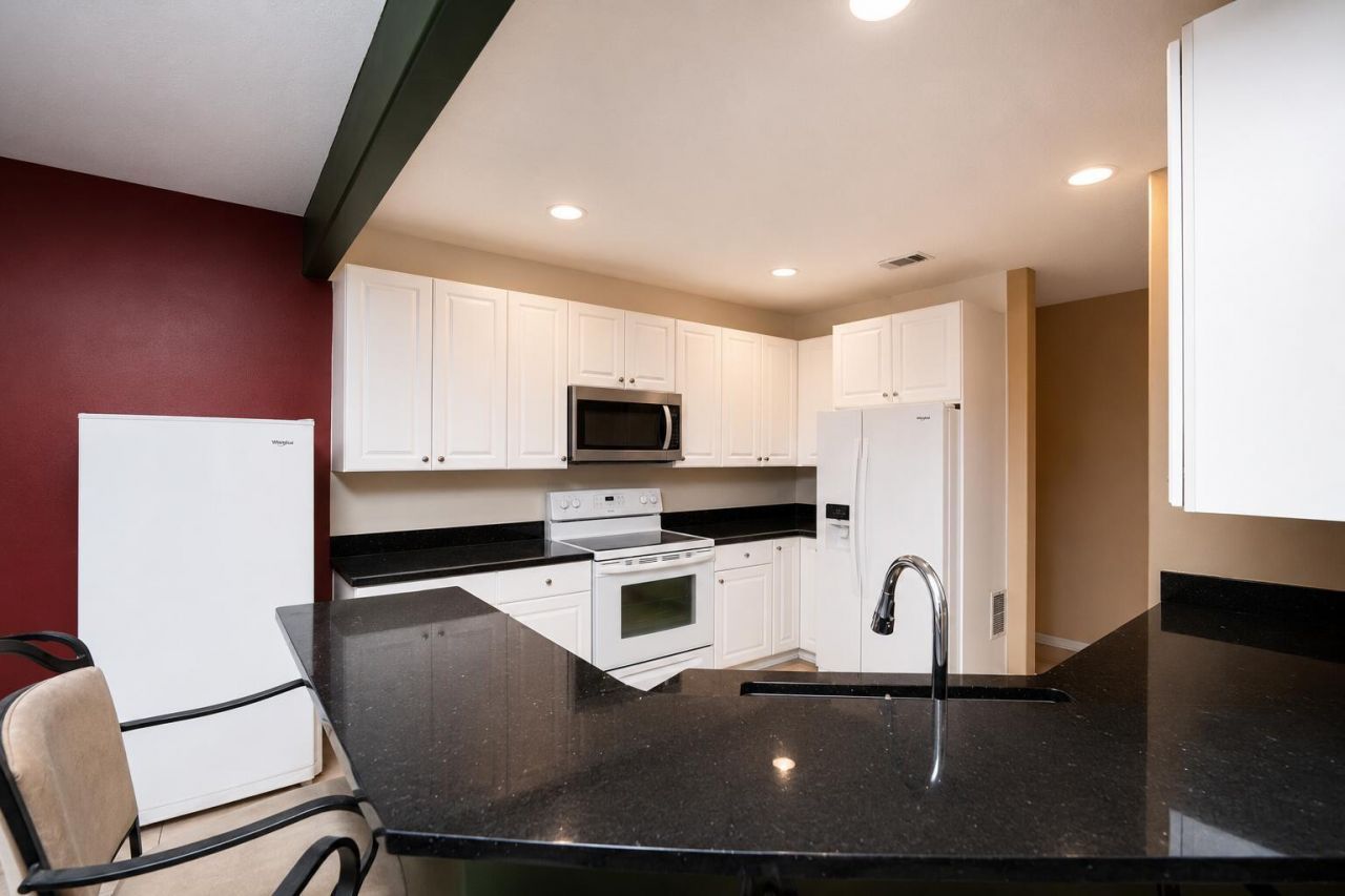 610 SW College Park Road, Port Saint Lucie, FL 34953 Photo