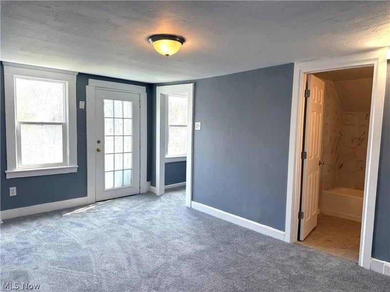 3143 W 104th Street, Cleveland, OH 44111 Photo 2