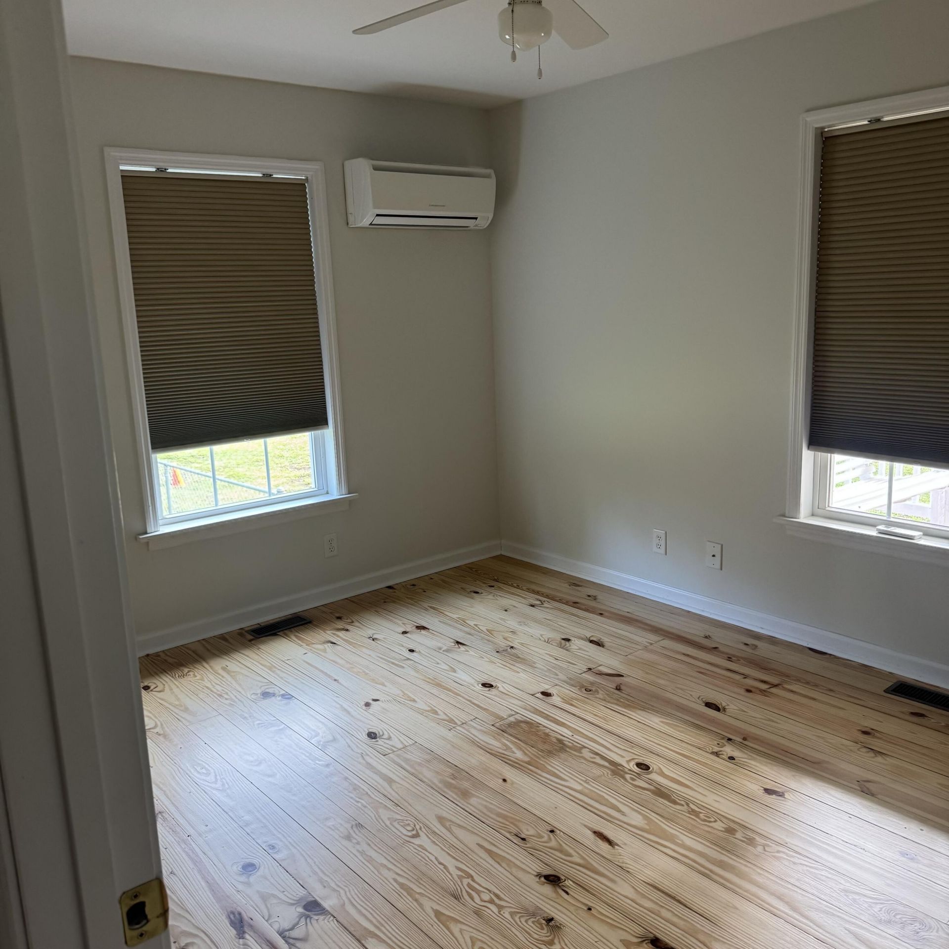 2014 Winding Creek Road Photo 10