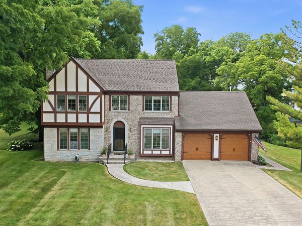 11240 308th Ave, Salem Lakes, WI 53181