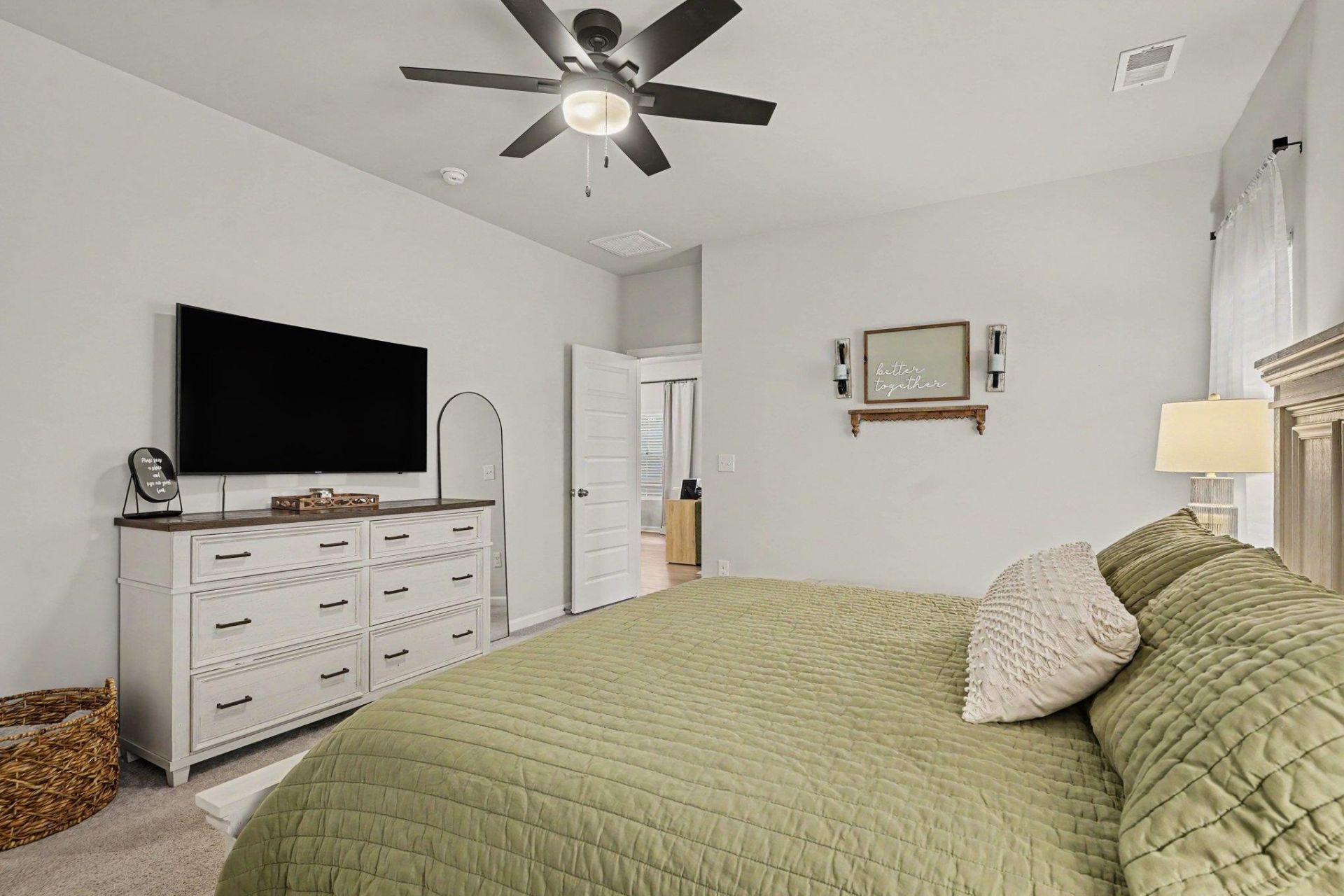 8108 Forest Edge Dr. Photo 14