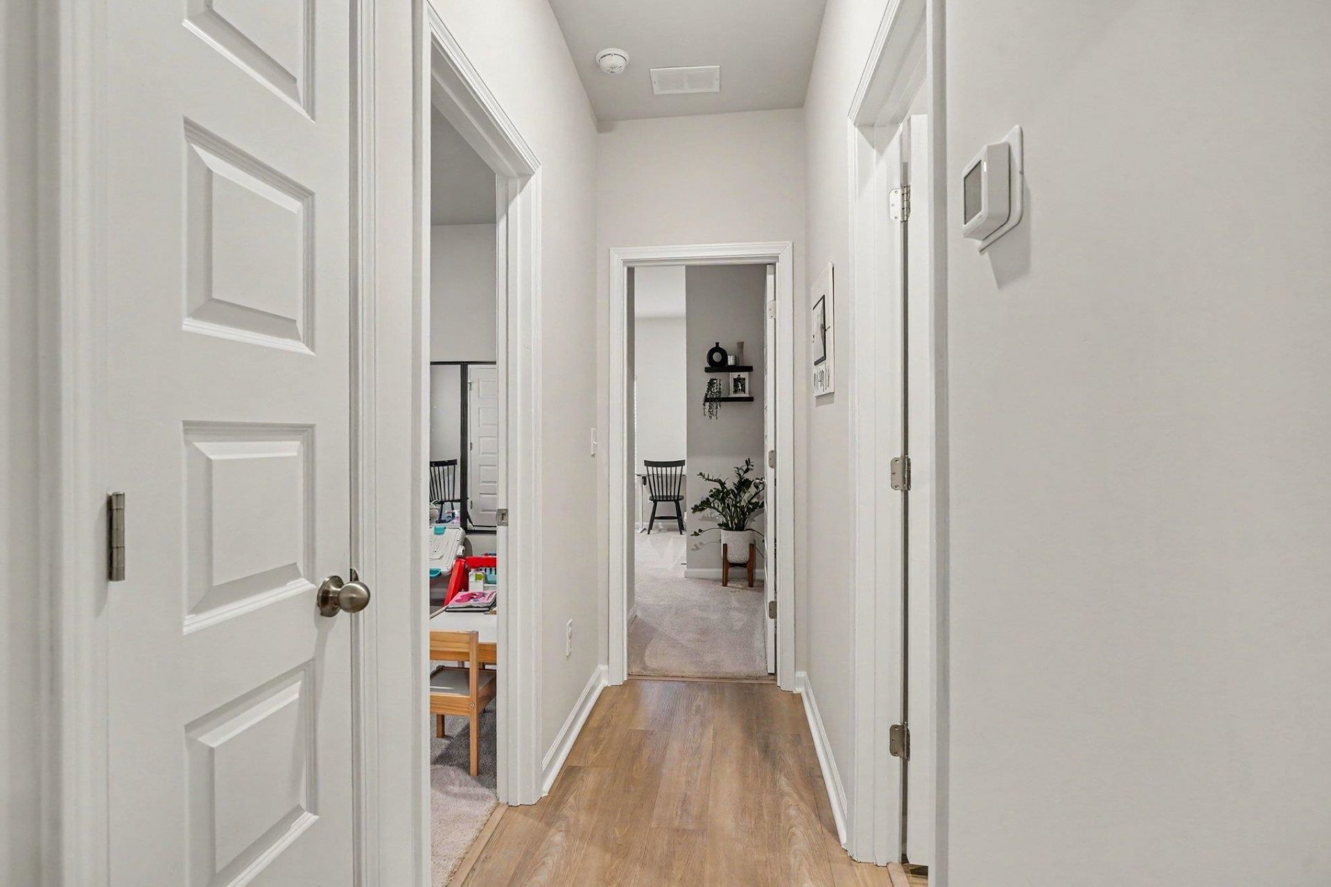 8108 Forest Edge Dr. Photo 26