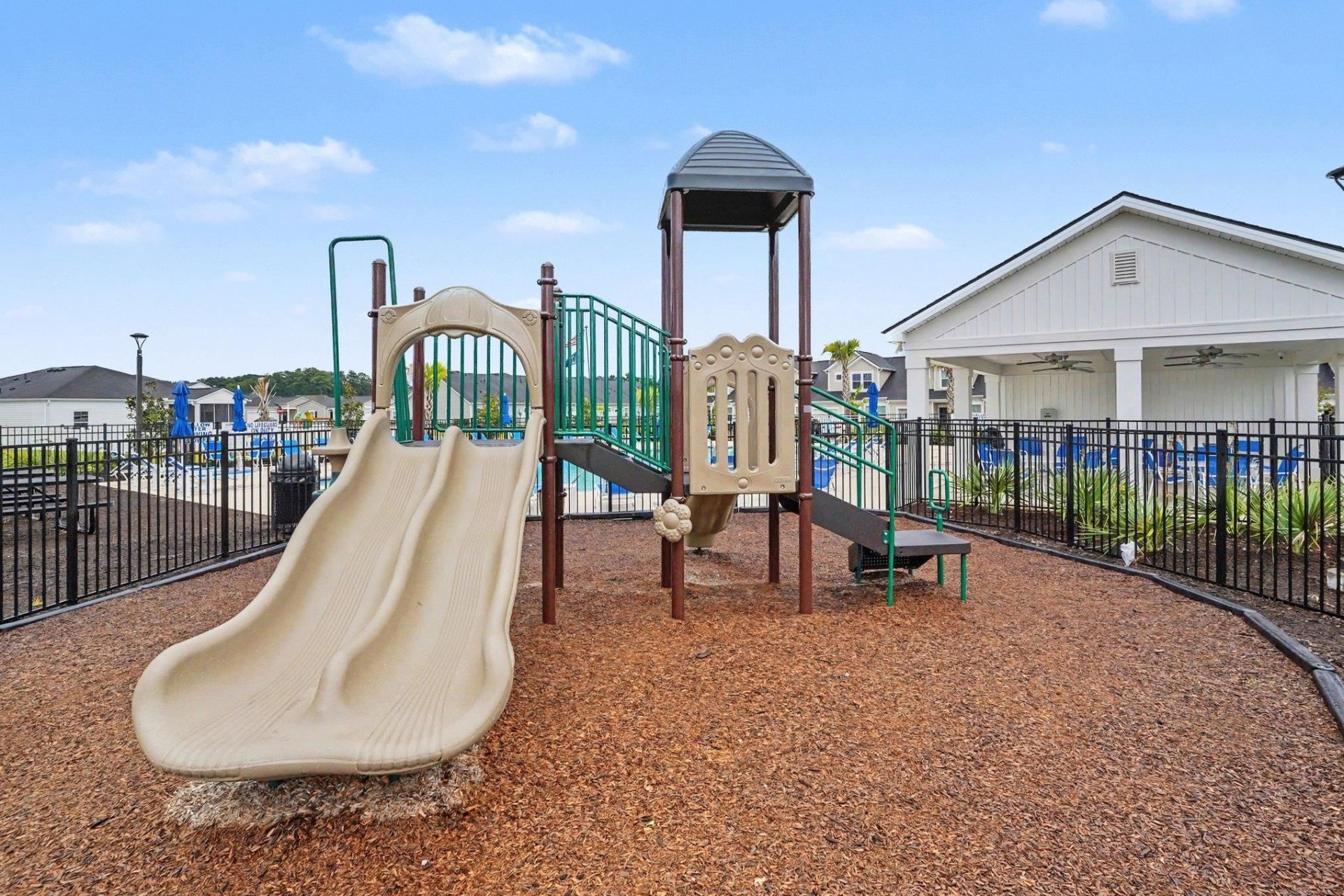8108 Forest Edge Dr. Photo 40