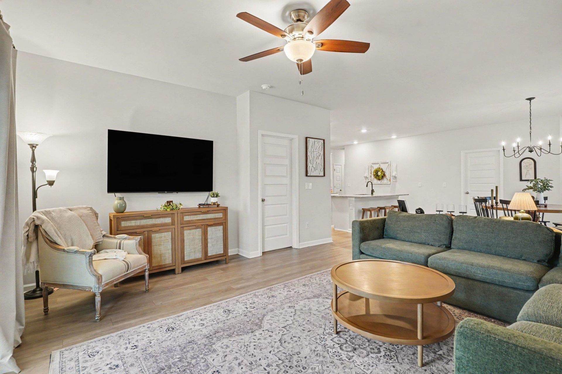 8108 Forest Edge Dr. Photo 6