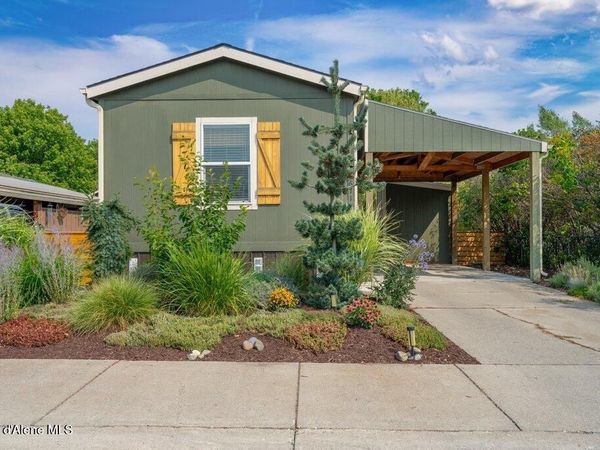 1671 W Essex CT, Coeur d'Alene, ID 83815
