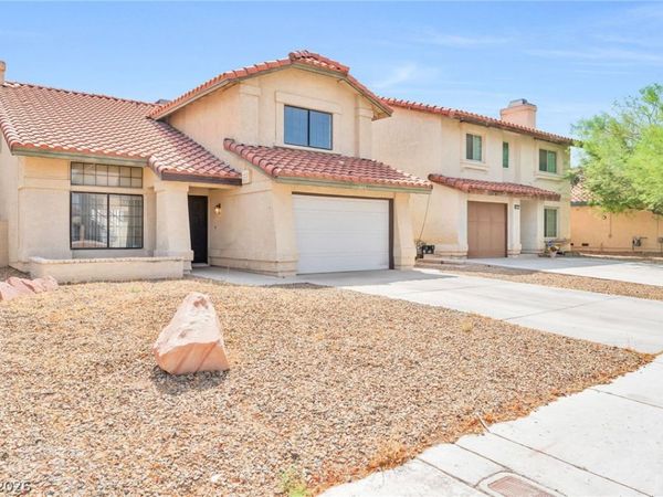 205 Moose Lane, Las Vegas, NV 89145