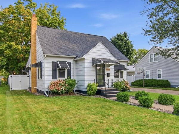 1810 Lyndale Avenue, Eau Claire, WI 54701
