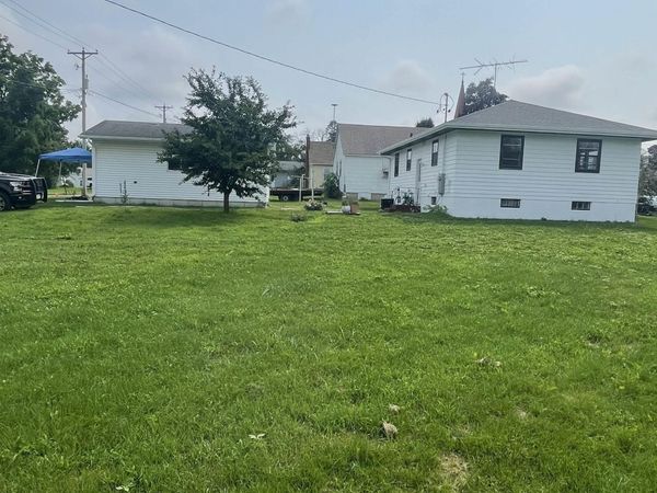 143 W Military Rd , Postville, IA 52162