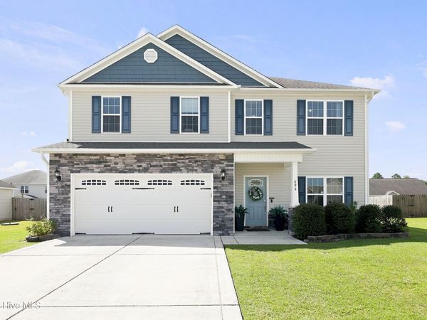 606 Carat Court, Jacksonville, NC 28546