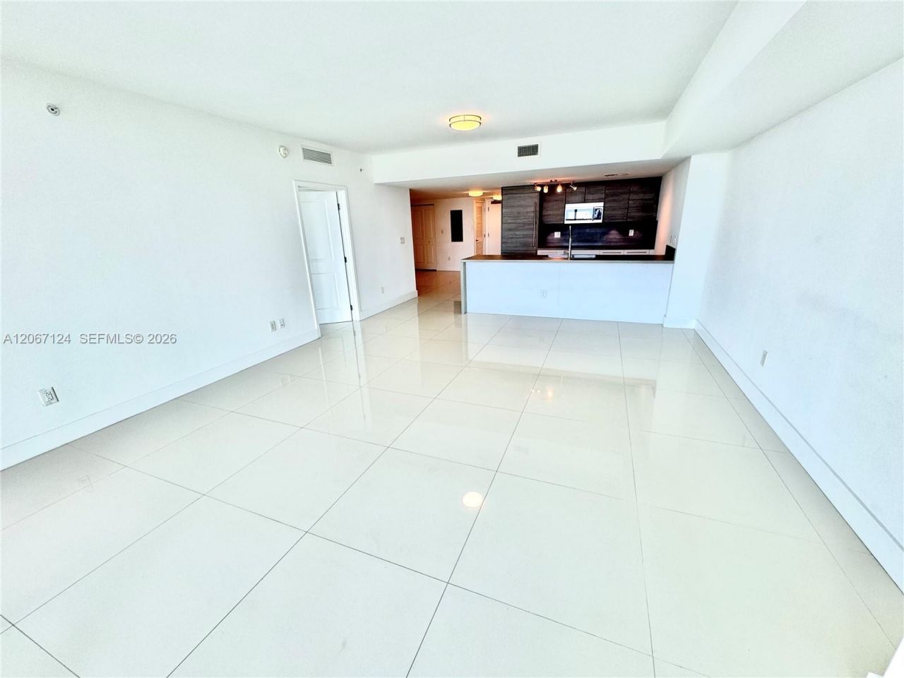 400 Sunny Isles Blvd , Unit 1221, Sunny Isles Beach, FL 33160 Photo